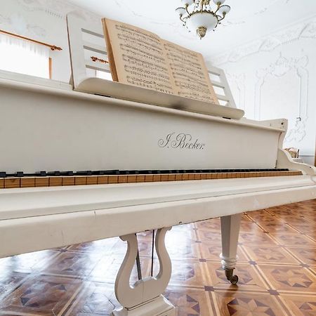 The Grand Piano Villa Kutaisi Zewnętrze zdjęcie