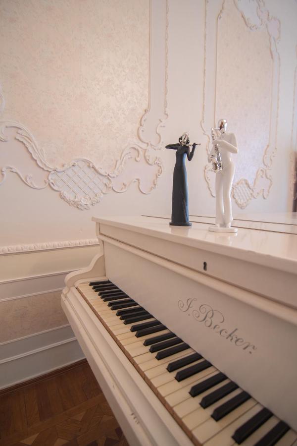 The Grand Piano Villa Kutaisi Zewnętrze zdjęcie